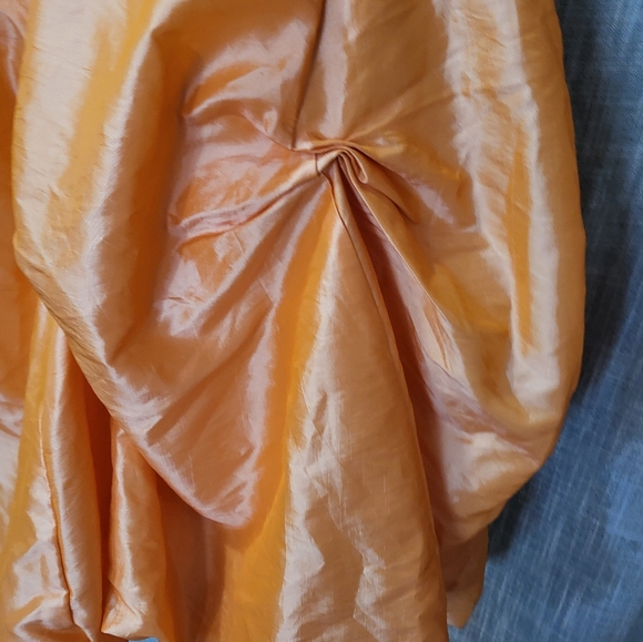 🎃ORANGE STRAPLESS RUFFLE PROM, HOMECOMING DRESS 90s does 50s Halloween - Picture 5 of 16